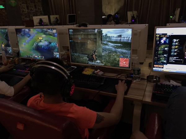 《绝地求生》在线破百万!制作人欲挑战《英雄